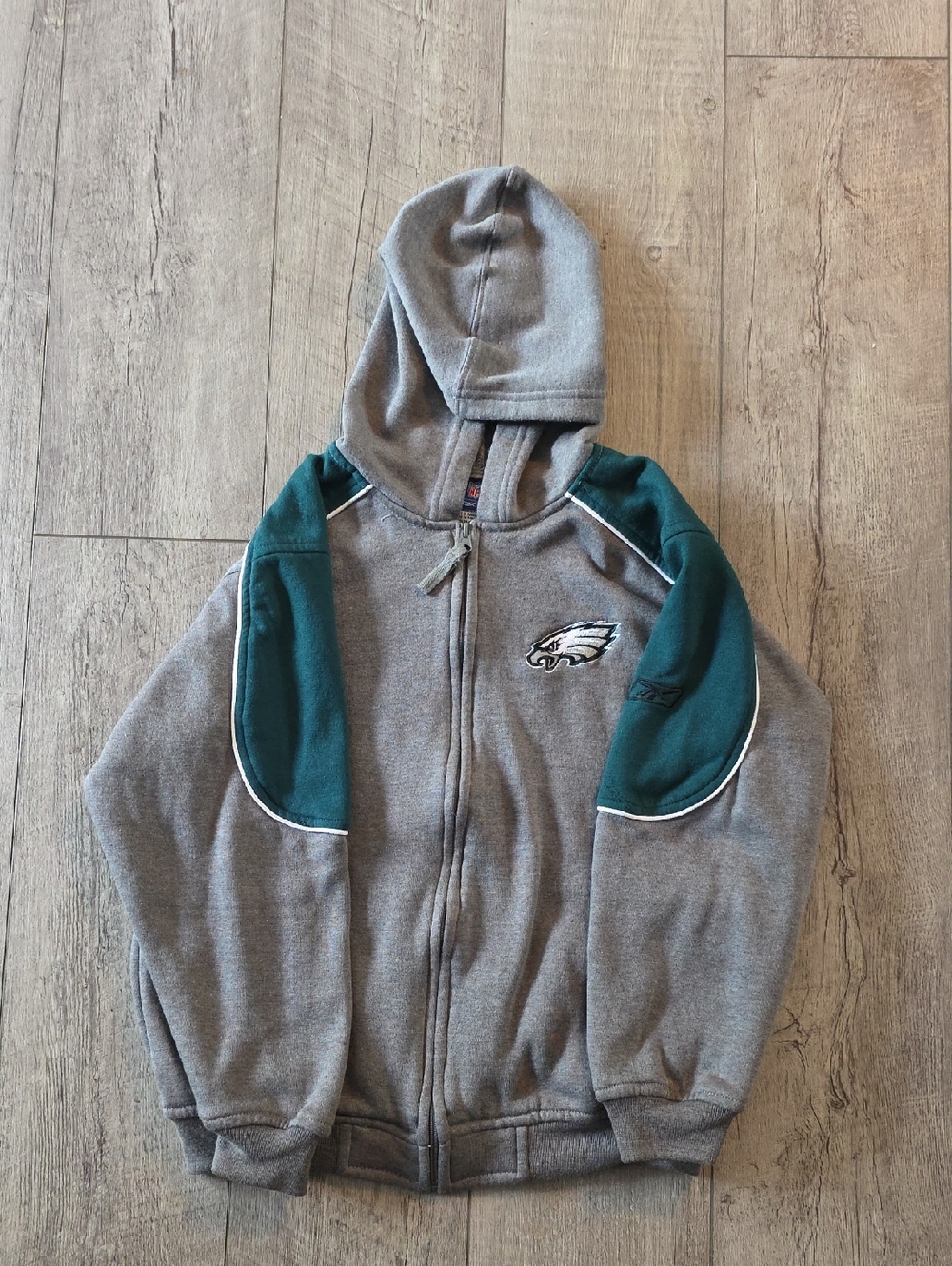 Vintage Reebok Philadelphia Eagles Gray & Green Zip Hoodie Youth